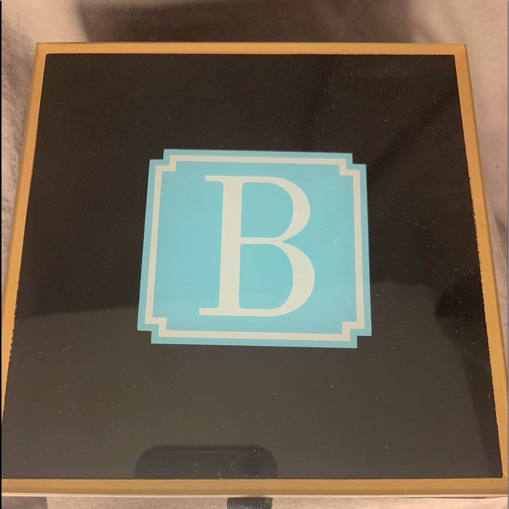 Trinket box